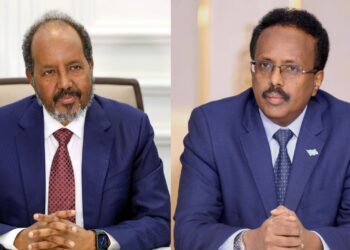 Madaxweynaha iyo Famaajo oo hadallo isu marinaya hawada